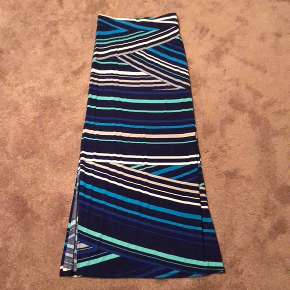 Fun Striped Maxi Skirt - Picture 2 of 3